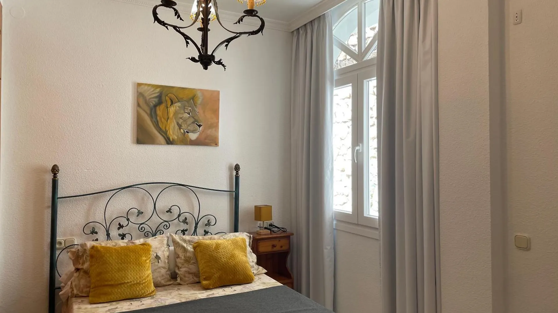 Villa Ana Maria contacts